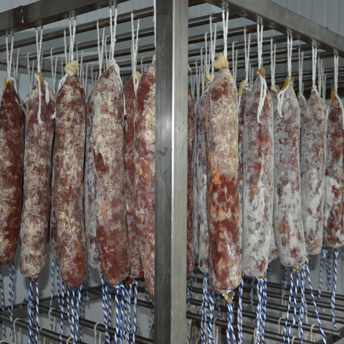 Pla d’Abella – Restaurant Formatge i Embotits naturals